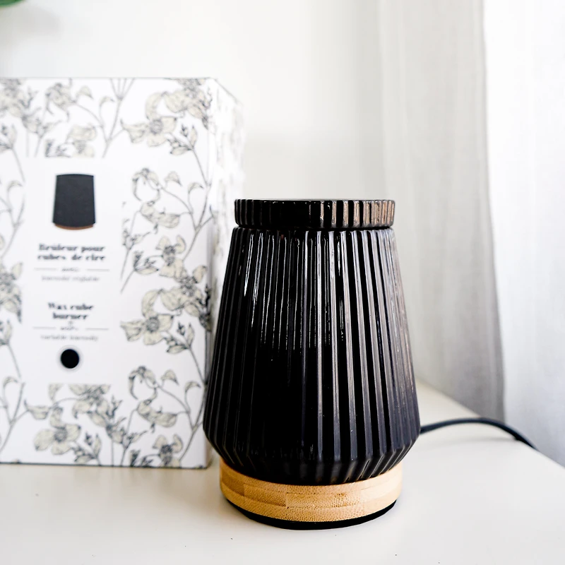 Brûleur pour cubes de cire