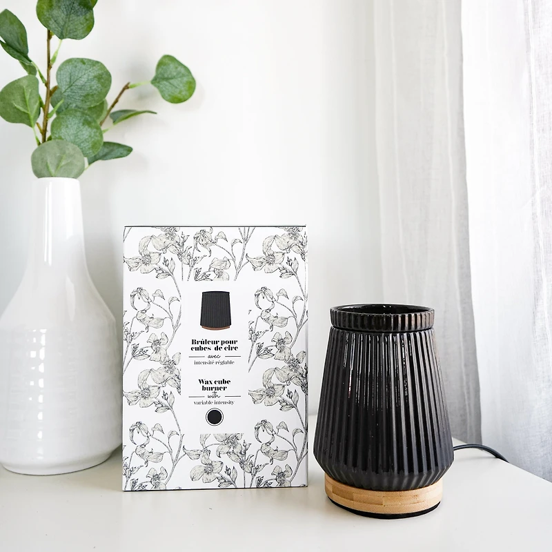 Brûleur pour cubes de cire