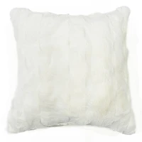 Coussin fausse fourrure poils courts