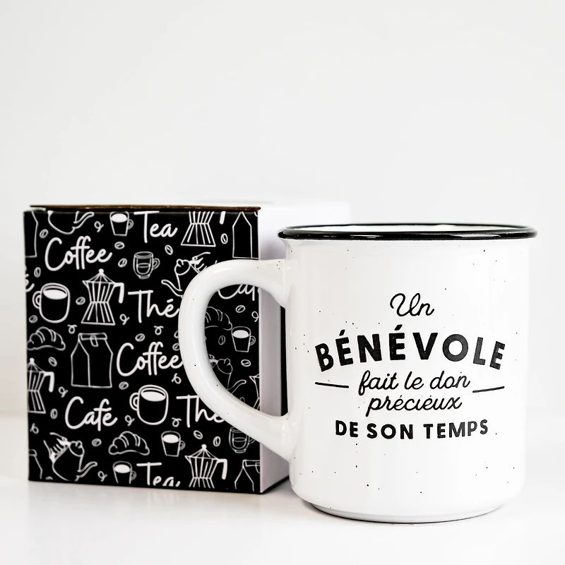 Tasse - Un bénévole