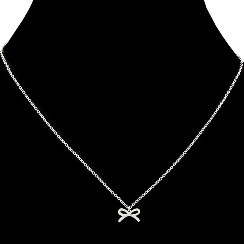 Bow necklace - Silver