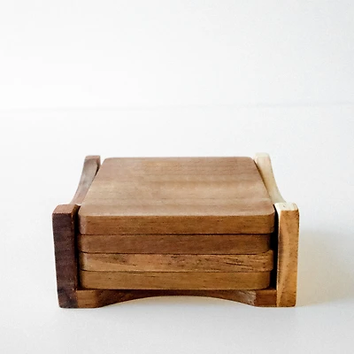Set of 4 square coasters - Acacia wood