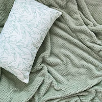 Kozy Textured throw - Sage