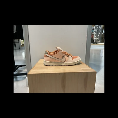 Pre-Owned Dunk Low SB 'Trocadéro Gardens'