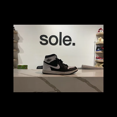 Pre-Owned Air Jordan 1 Retro High OG 'RE2PECT'
