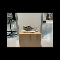 Pre-Owned Yeezy Boost 350 'Turtle Dove' 2022