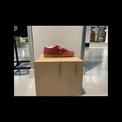 Pre-Owned Dunk Low SB 'Adobe'