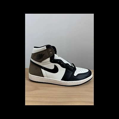 Pre-Owned Air Jordan 1 Retro High OG 'Dark Mocha'