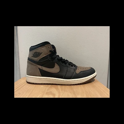 Pre-Owned Air Jordan 1 Retro High OG 'Palomino'