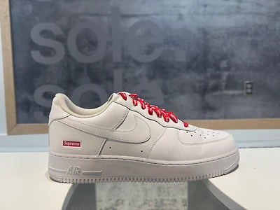 Pre-Owned Supreme x Air Force 1 Low 'Box Logo - white'
