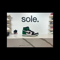 Pre-Owned Air Jordan 1 Retro High OG 'Lucky Green'