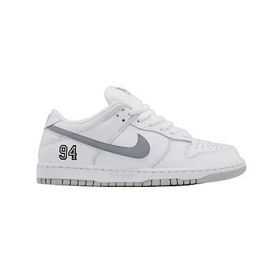 Nike Supreme x Dunk Low SB 'White Metallic Silver'
