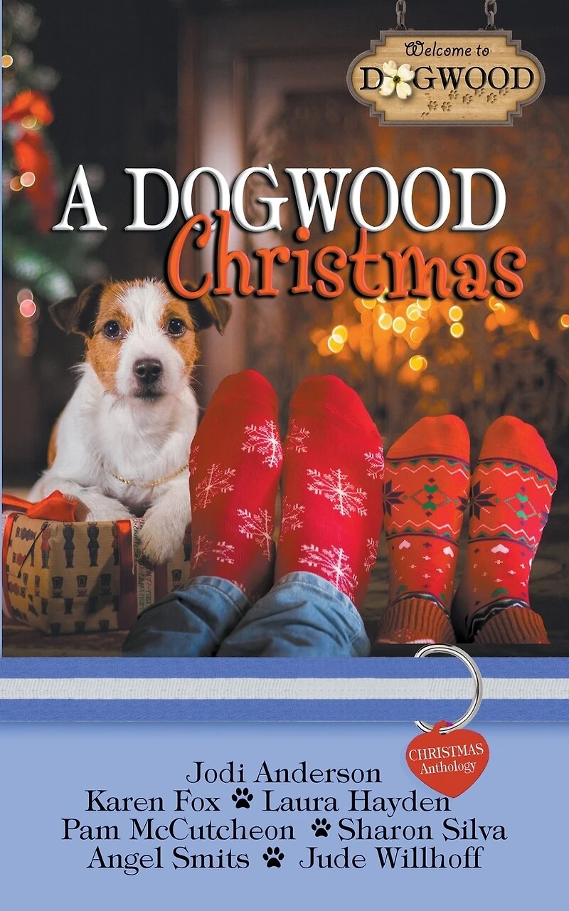 A Dogwood Christmas: A Sweet Romance Anthology
