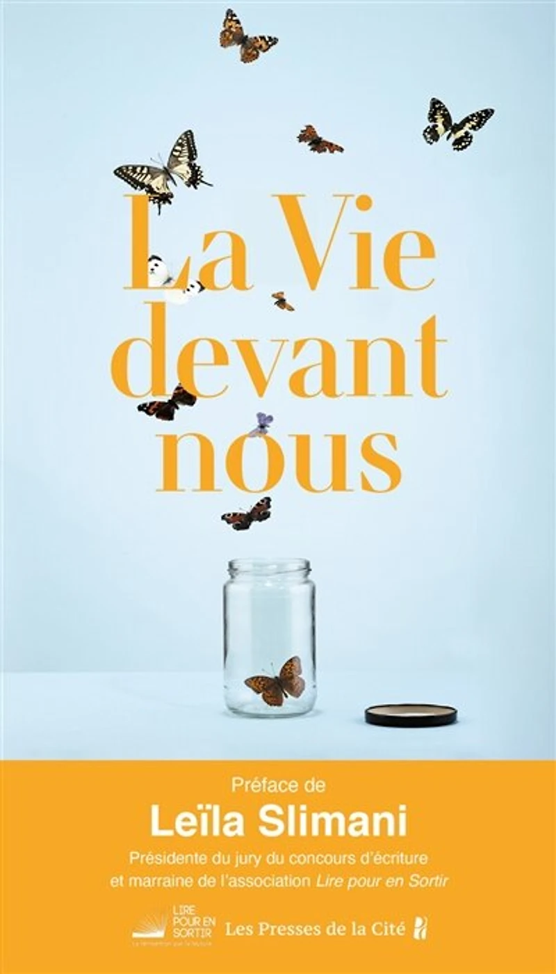 La vie devant nous: recueil de textes personnes détenues et membres du personnel pénitentiaire