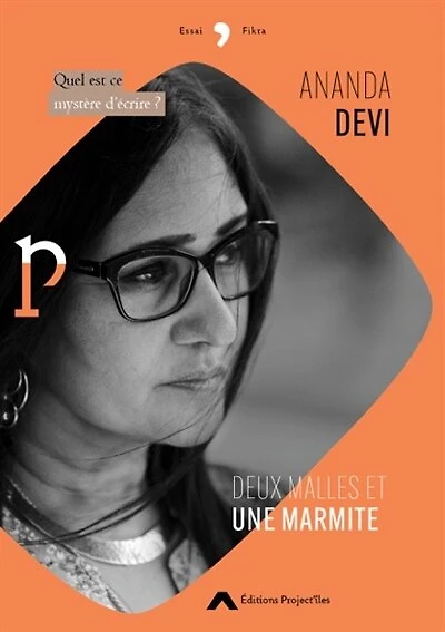 Deux malles et une marmite: quel est ce mystère d'écrire ?