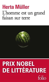 L' homme est un grand faisan sur terre
