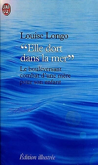 Elle dort dans la mer