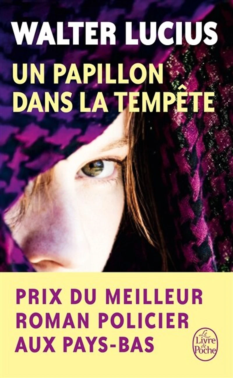 Un papillon dans la tempête