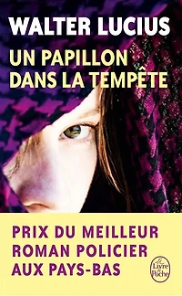 Un papillon dans la tempête