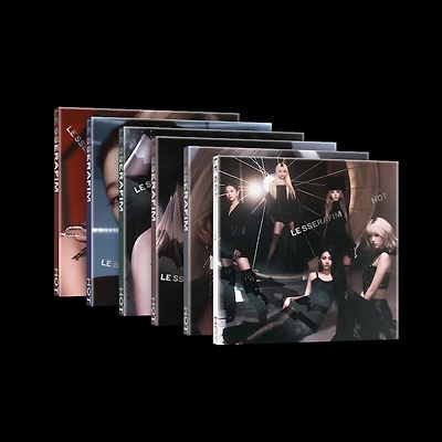 5th Mini Album 'Hot' by Le Sserafim (Compact Version)