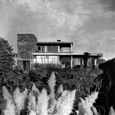 A Home of One's Own: Émigré Architects and their Houses. 1920-1960