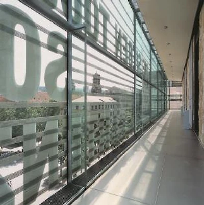 Time, Space And Material: The Mechanics Of Layering In Architecture