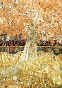 Christian Lutz: The Pearl River