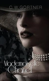 Mademoiselle Chanel: (Large  Print)