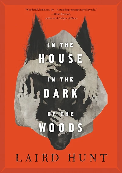 In The House In The Dark Of The Woods: (Large  Print)