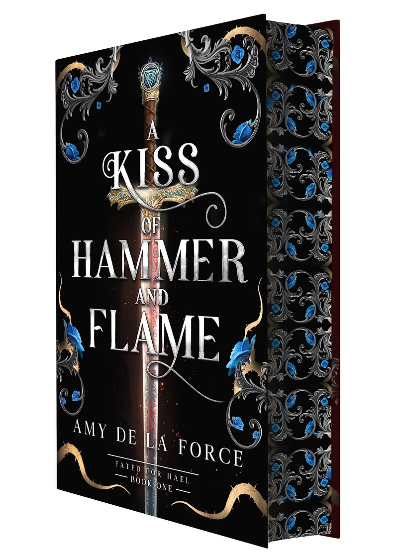 A Kiss of Hammer and Flame: The must-read, sizzling romantasy debut for fans Throne Glass