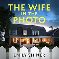 the Wife Photo: An absolutely gripping psychological thriller packed with twists