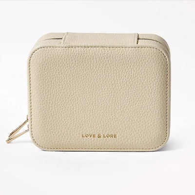 Jewelry Case, Vanilla