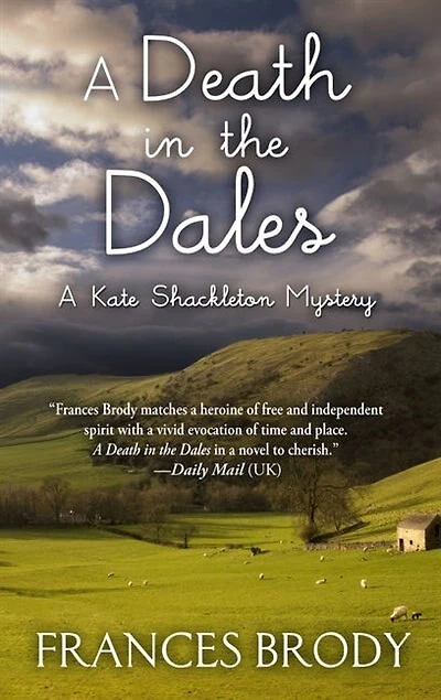 A Death In The Dales: (Large Print)