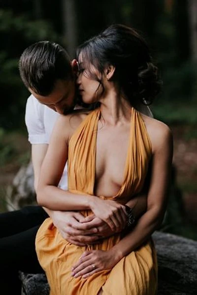 Your soulful, passionate Kisses: DIFFERENT EROTIC AND LONGING FEELINGS WAKE UP INSIDE YOU, THESE PLACES YOU'VE NEVER KNOWN INTIMATELY