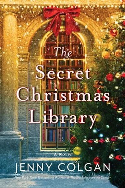 The Secret Christmas Library: A Novel