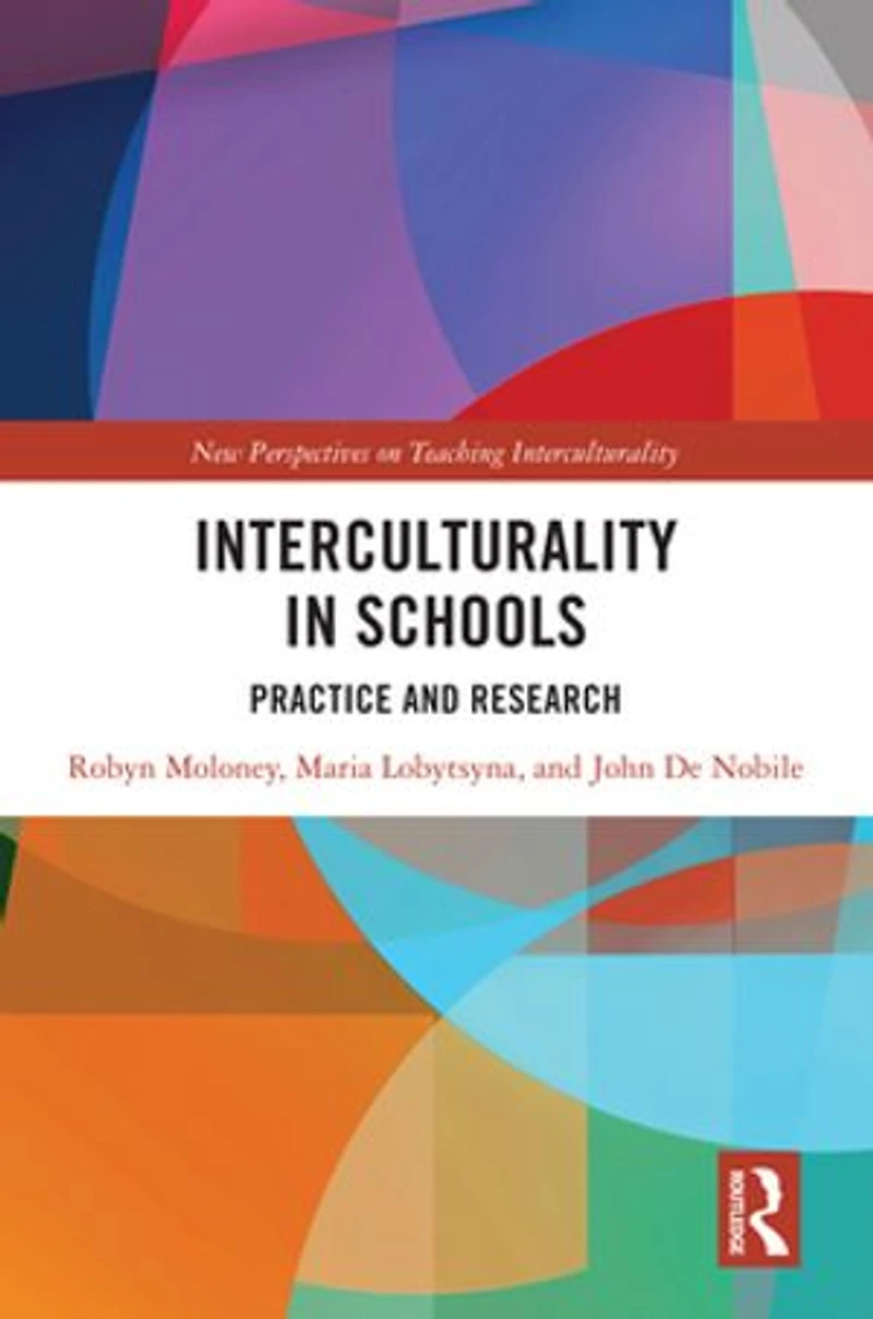 Interculturality Schools: Practice and Research