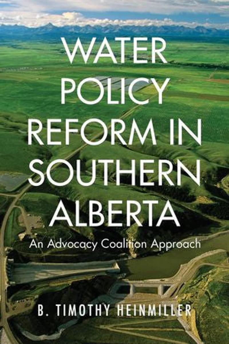 Water without Borders?: Canada, the United States, and Shared Waters
