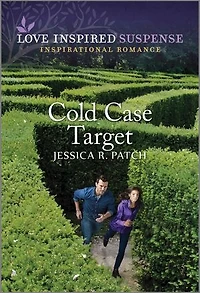 Cold Case Target: A Thrilling Romantic Suspense Book