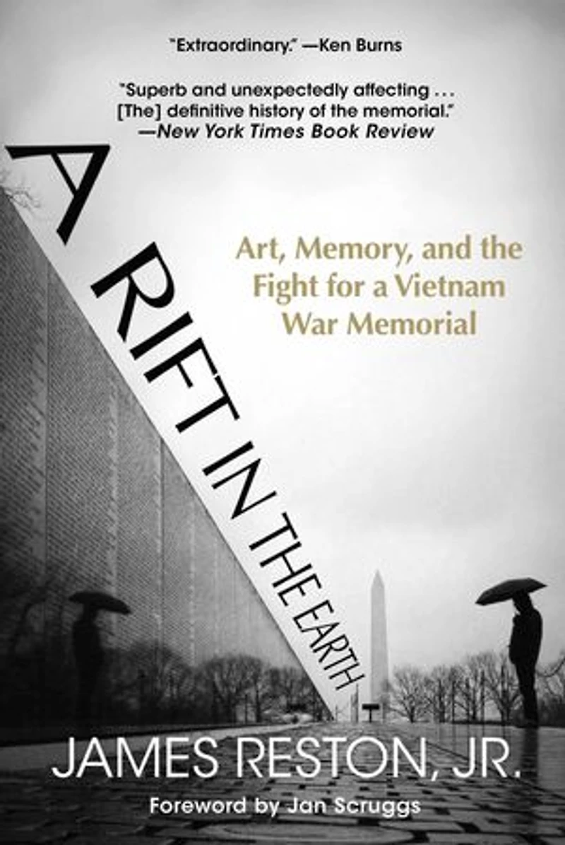 a Rift the Earth: Art, Memory, and Fight for Vietnam War Memorial