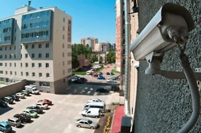 Electronics Surveillance: Successes and Failures: Article