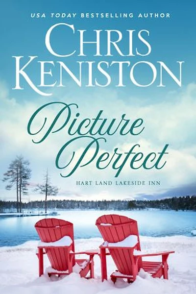 Picture Perfect: A Hart Land Holiday Cozy Romance