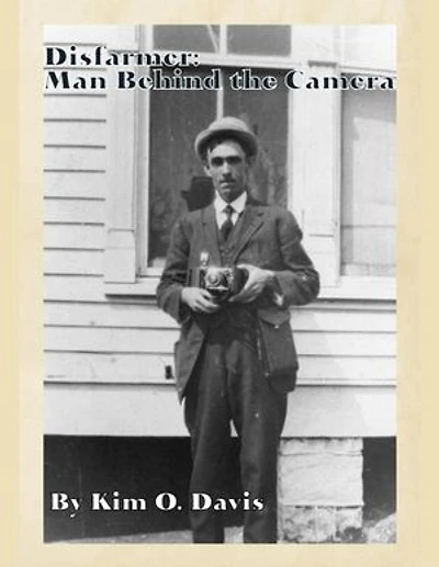 Disfarmer: Man Behind the Camera