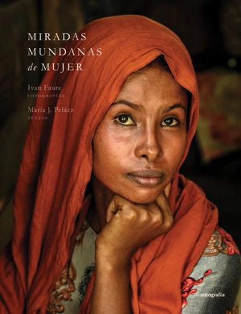 Miradas mundanas de mujer