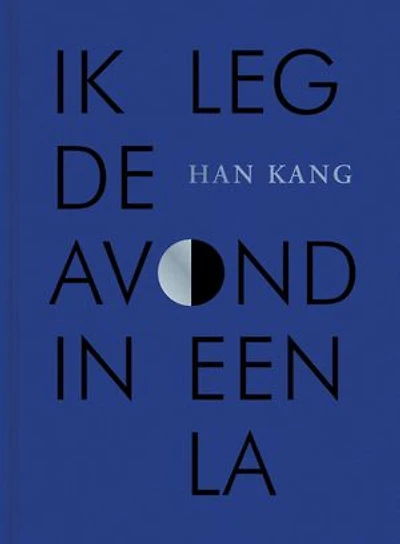 Ik leg de avond in een la