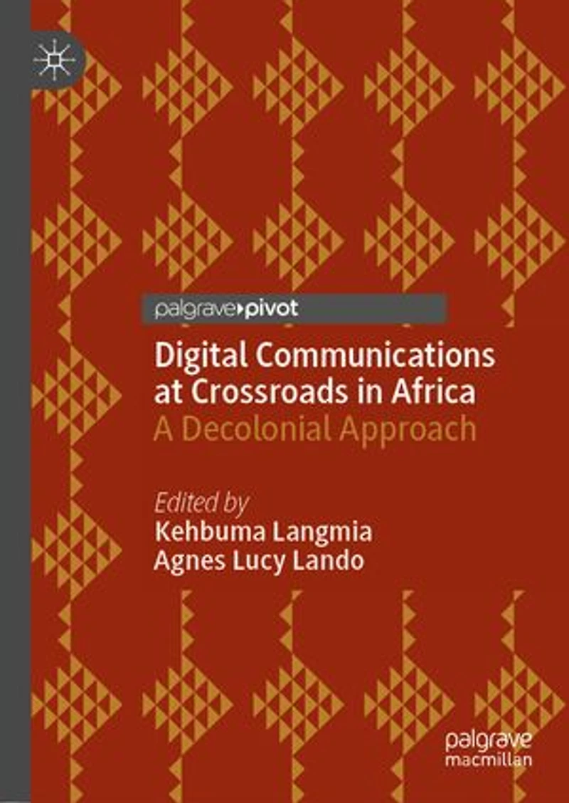 Digital Communications at Crossroads Africa: A Decolonial Approach