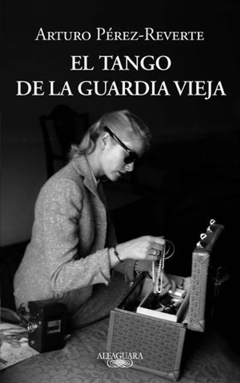 El tango de la guardia vieja / What We Become: A Novel