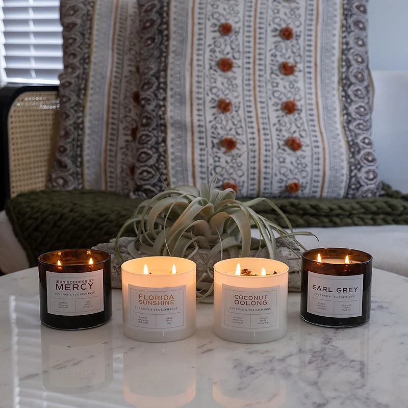 Coconut Oolong Candle