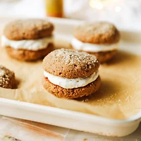 Gingerbread Cookie Sandwiches (Kit)