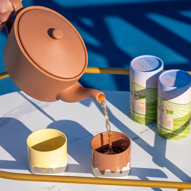 Mocha Mousse Teapot