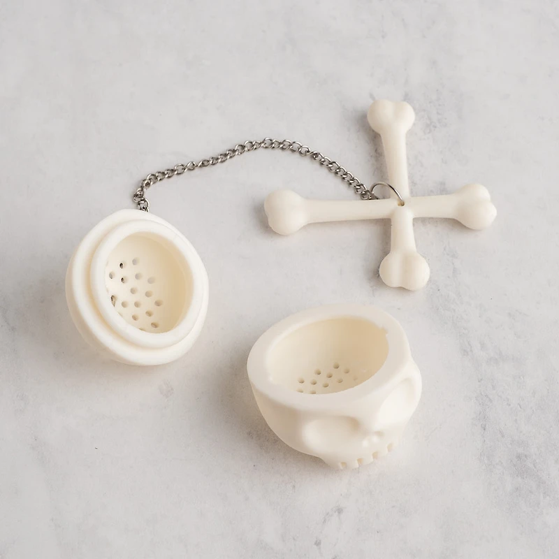 Skull & Cross Bones Infuser